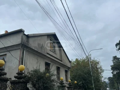 Дом с 10+ комнатами в районе Кахабри