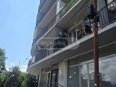 : Продаётся 1-комнатная квартира в районе аэропорта