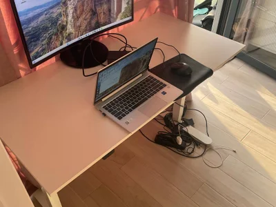 Монитор Samsung C27F390FHI