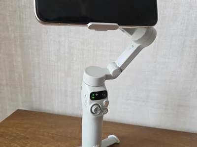 DJI Osmo Mobile 7