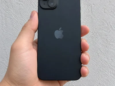 iPhone 15 Plus