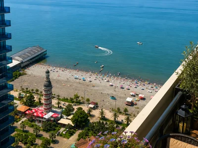 Светлая студия с видом на море | Orbi City