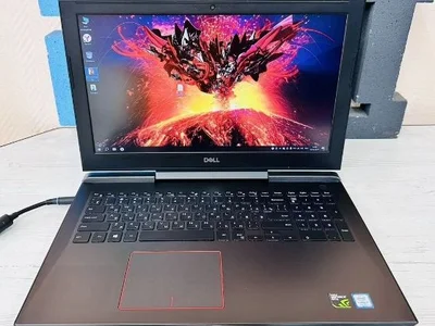 DELL INSPIRON 15 7577