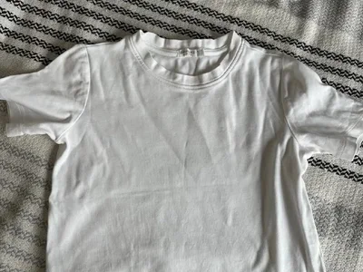 Белая футболка Stradivarius XS