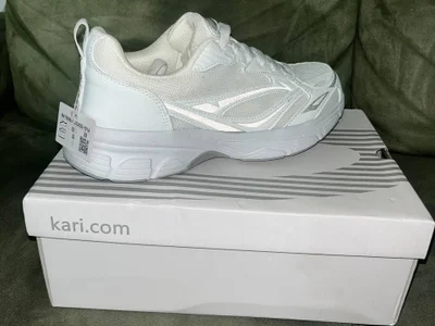 Кроссовки Kari Sport