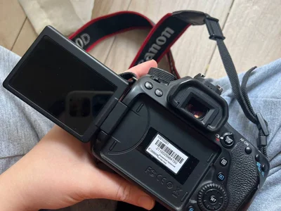 Фотоаппарат Canon 80d с объективом 50mm