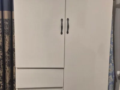 Шкаф