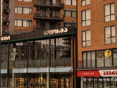 3-комнатная квартира. Исани