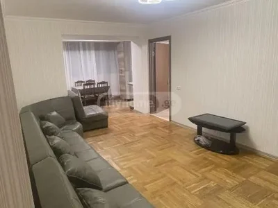 3-комнатная квартира в Тбилиси