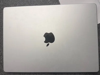 MacBook M2 Pro