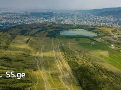 Участок 500 кв.м у озера Лиси, $90,000
