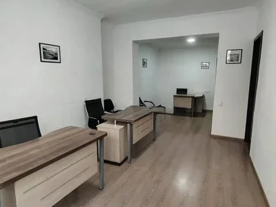 Офис в Сабуртало, новый ремонт