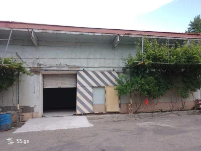Store-Industrial property For Rent. Afrika