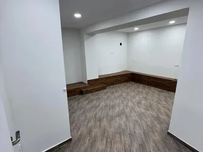 Офис в аренду. Ваке