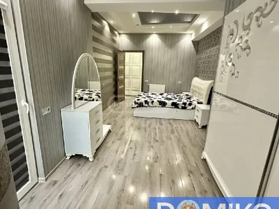 4+1+, 11/17 этаж , 180 кв/м