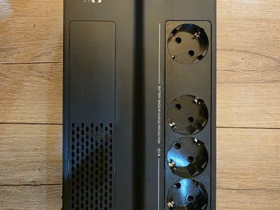 ИБП APC Easy UPS BV1000I-GR