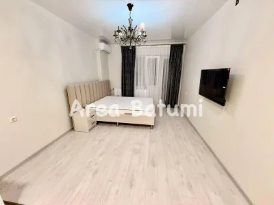 Dini Development House: Студия, 34.0 м²