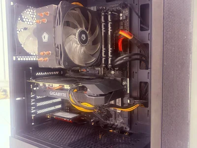 Монитор HP V24i 23.8"