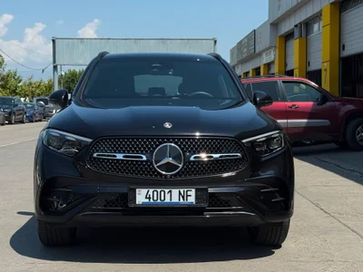 Mercedes-Benz GLC 2025