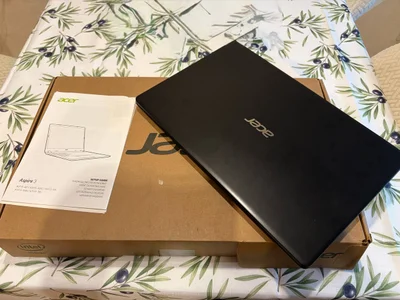 Ноутбук ASUS