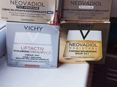 Набор Vichy Neovadiol Hyaluronic Lifactiv