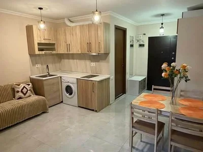 Долгосрочная аренда 2-комнатной квартиры в Khimshiashvili District
