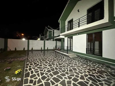 Дом премиум-класса в Мухиани, 180 м², $180000
