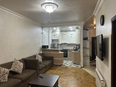 3-комнатная квартира в Старом Батуми