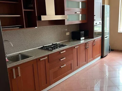 3-комнатная квартира в Тбилиси