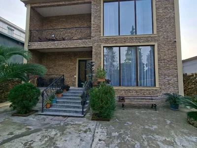 6 room Private House For Rent