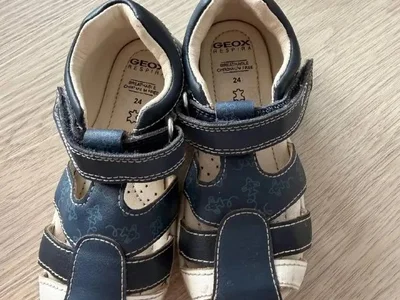 👕 **Сандали geox**