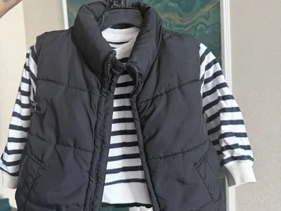 Жилет Zara 12-18 месяцев