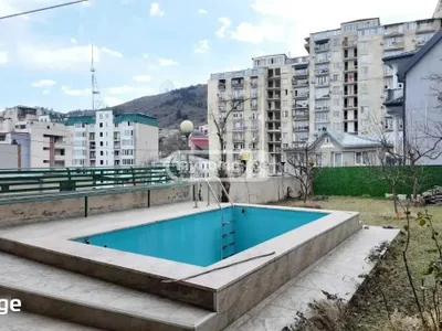 Комната в частном доме. Ваке
