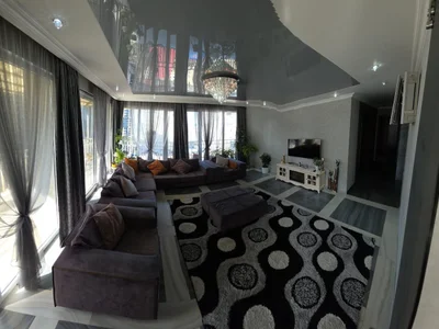 3+1 квартира 200 кв.м у Молл, $1650