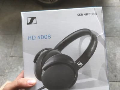 Беспроводные наушники Sennheiser HD 400S