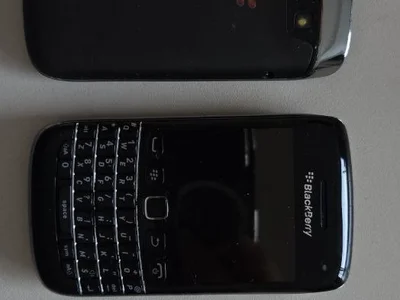 Ретро-телефоны BlackBerry Curve (набор из 2 шт)