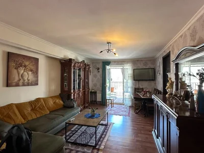 3 room Flat For Sale. Chugureti