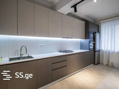 5 room Flat For Rent. Vake