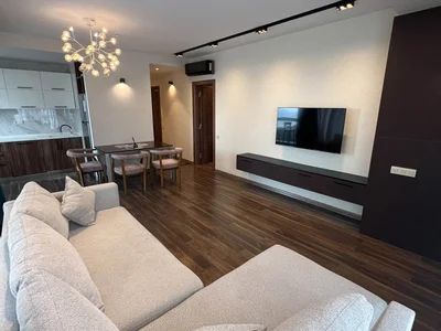 2+1 в Porta Tower, $1800