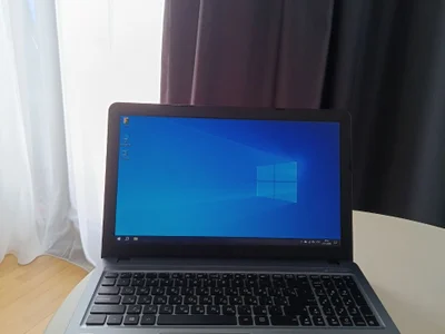 Ноутбук ASUS VivoBook