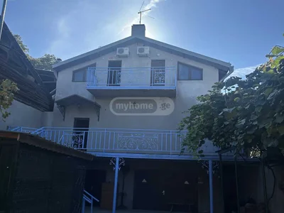 4 room Private House For Rent. Avlabari