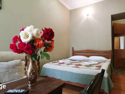 6 room Hotel For Rent. Vera