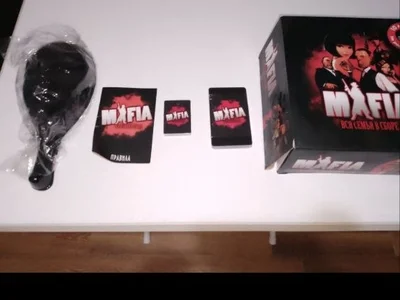 настольная игра «Мафия. Вся семья в сборе»