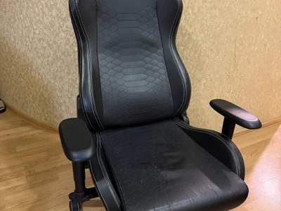 Razer Iskur X XL