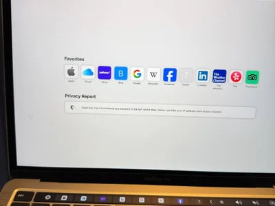 MacBook Pro M2 13.3