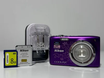 Фотоаппарат Nikon Coolpix S3300