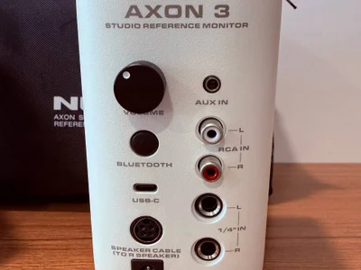 Мониторы Nux Axon 3