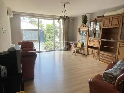 Коммерческое помещение на Dolidze St 13 Saburtalo