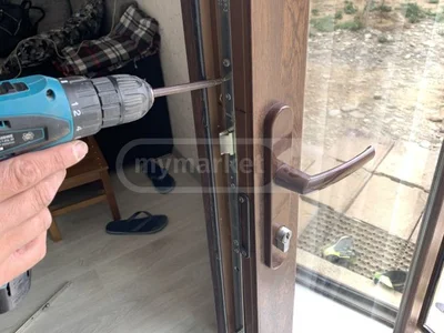 Металло пластиковый инструмент
