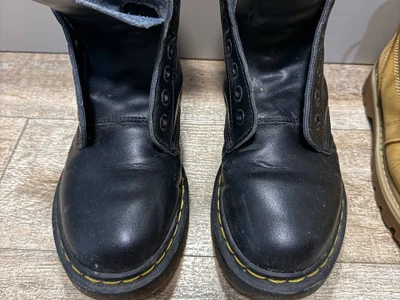 Кожаные ботинки Dr. Martens